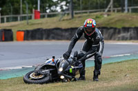 brands-hatch-photographs;brands-no-limits-trackday;cadwell-trackday-photographs;enduro-digital-images;event-digital-images;eventdigitalimages;no-limits-trackdays;peter-wileman-photography;racing-digital-images;trackday-digital-images;trackday-photos